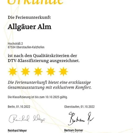 5 Sterne Allgaeuer Alm Mit Schwimmbad Und Sauna