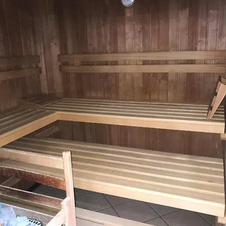 5 Sterne Allgaeuer Alm Mit Schwimmbad Und Sauna Apartment Oberstaufen