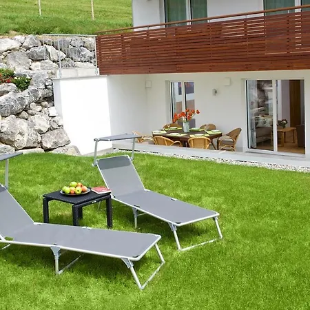 5 Sterne Allgaeuer Alm Mit Schwimmbad Und Sauna Oberstaufen